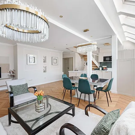 Castel Of Buda Apartment Budapest