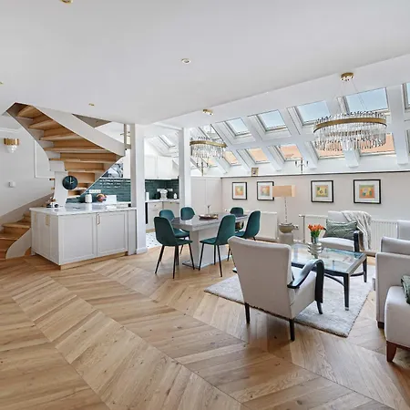 Castel Of Buda Apartment